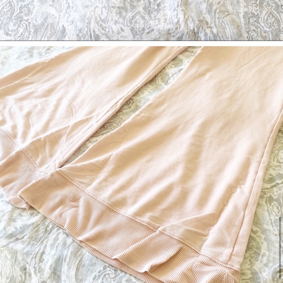 FP Mooncakes Cozy Cool Lounge Pants - Picture 10 of 13